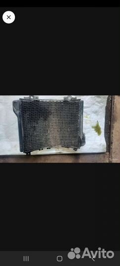 Радиатор охлаждения на kawasaki zzr 1100-2