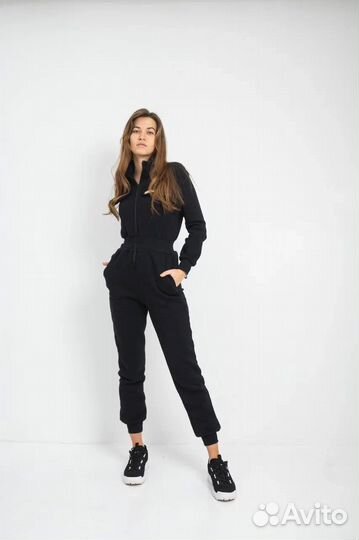 Комбинезон женский спортивный