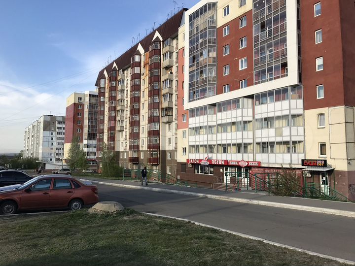 1-к. квартира, 50 м², 2/9 эт.