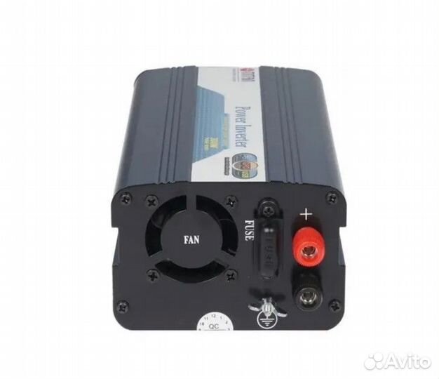 Автомобильный инвертор 12В в 220В Titan HW-300V6