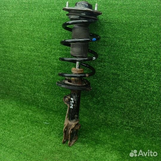 Амортизатор передний правый SsangYong Actyon 2 SUV