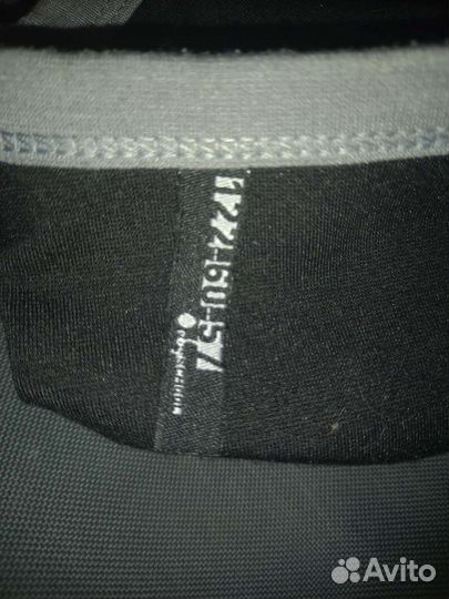 Чёрный пиджак школьный