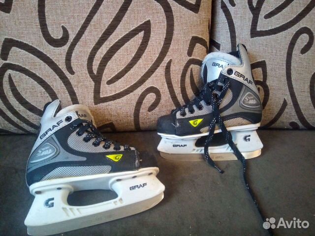 Продам коньки