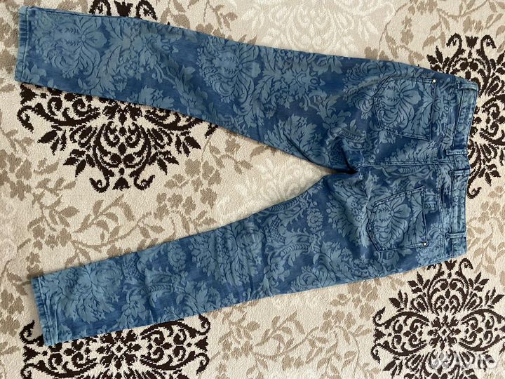 Джинсы zara