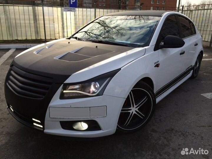 Тюнинг капот chevrolet cruze