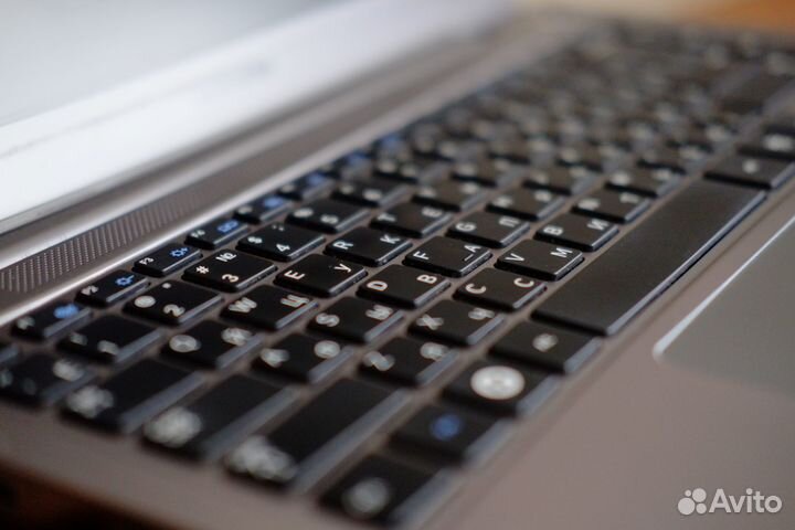 Ультрабук Samsung 530U4B-S01 (8/256)