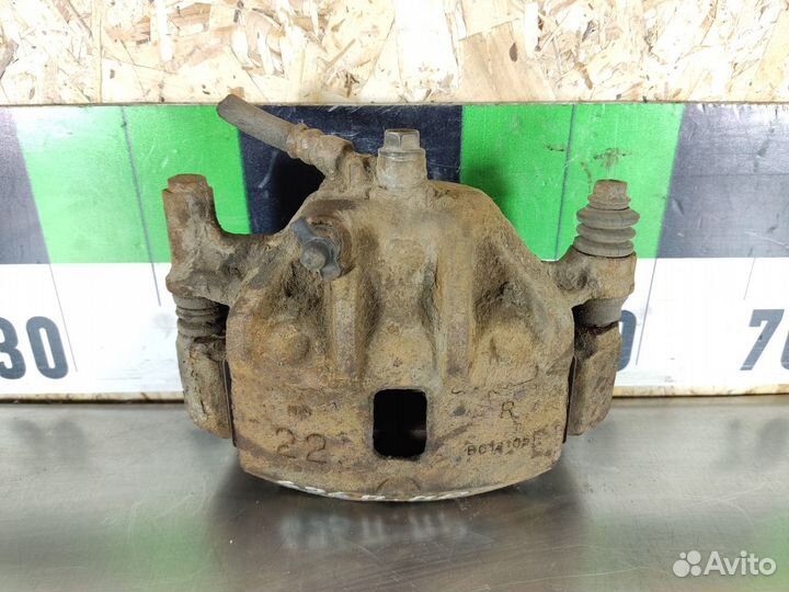 Суппорт передний правый Hyundai Accent 2000-2012