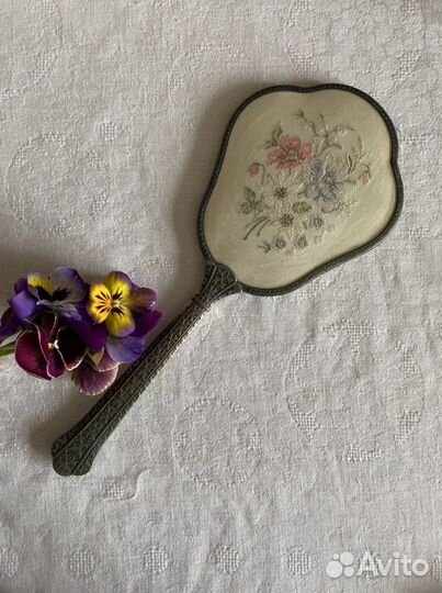 Антикварное зеркало