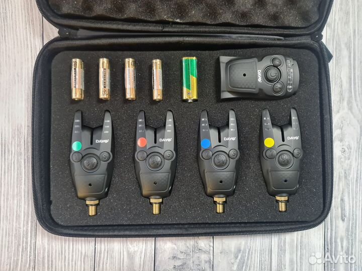 Сигнализаторы с пейджером 4+1 dayo