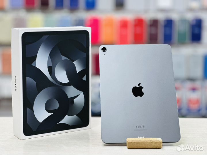 Отличный iPad Air 5 64gb Wi-Fi Space Gray