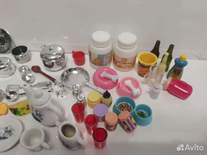 Аксессуары и одежда для кукол