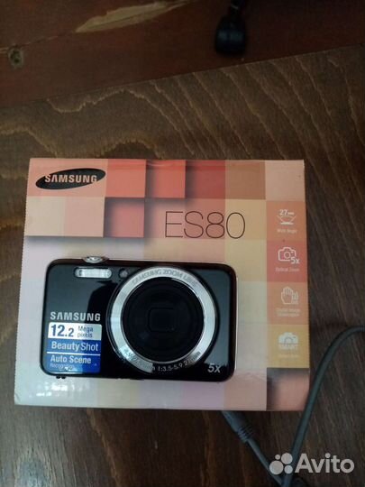 Компактный фотоаппарат