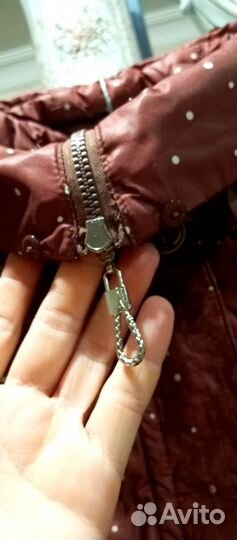 Пуховик на девочку размер 40 на 11-13 лет