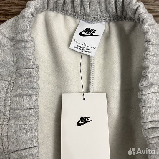 Спортивные штаны nike