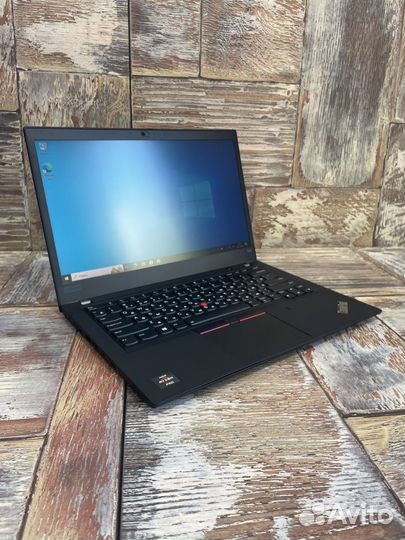 Lenovo thinkpad ryzen 7 vega 10