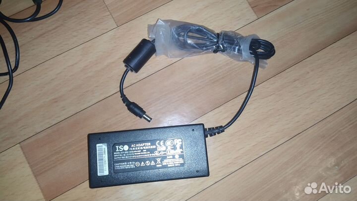 Блоки питания 12V - 3.3A, 2A, 1.25A