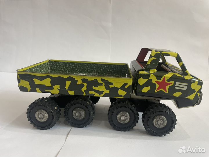 Жестяная машинка, автомобиль ураган Редкость