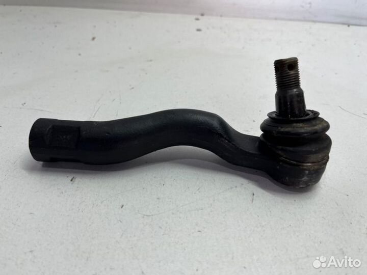 Рулевой наконечник передний левый Toyota Land