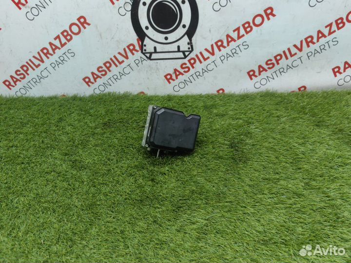 Блок ABS Nissan Juke NF15 MR16DDT 2011