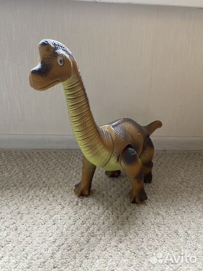 Динозавры игрушки