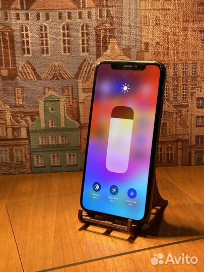iPhone Xs, 256 ГБ