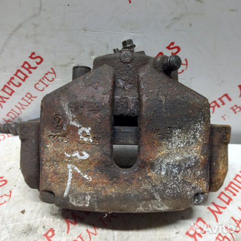 Суппорт тормозной передний левый Audi A3 8L AQA