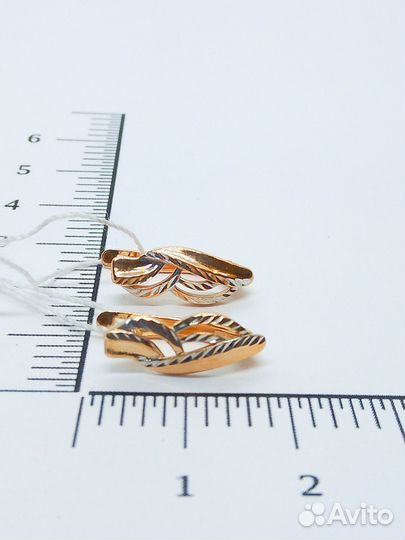 Золотые серьги