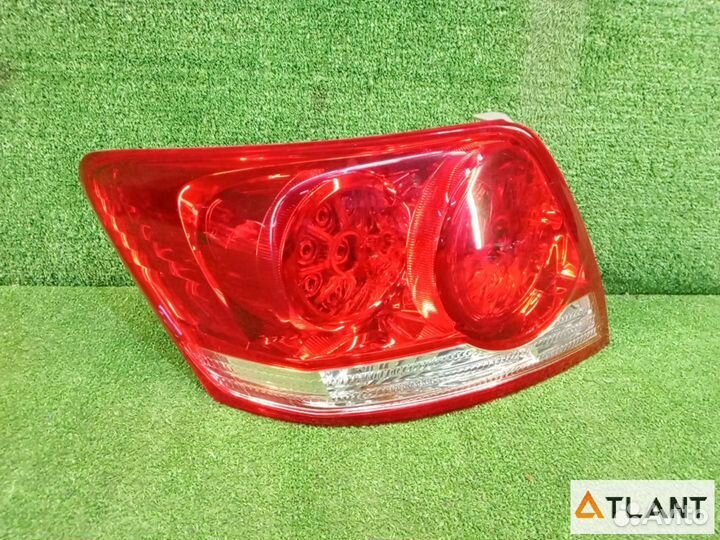 Фонарь задний левый toyota allion