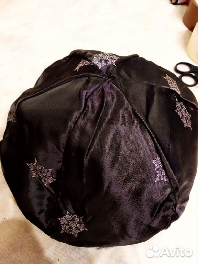 Берет из меха козлика черный р-р 60