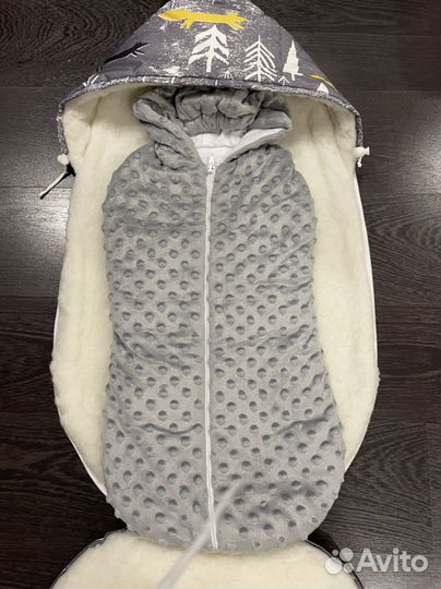 Зимний конверт в коляску на выписку