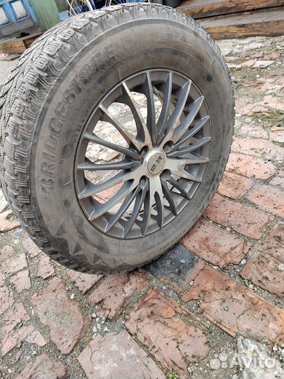 Зимняя резина r14 185/70 на литых дисках 4х 100