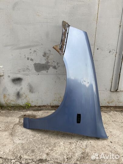 Левое крыло LADA kalina