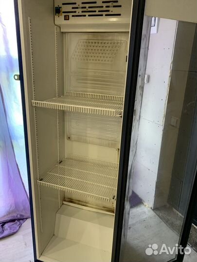 Холодильник витрина для напитков
