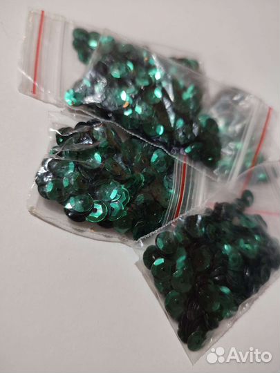 Пайетки зеленые
