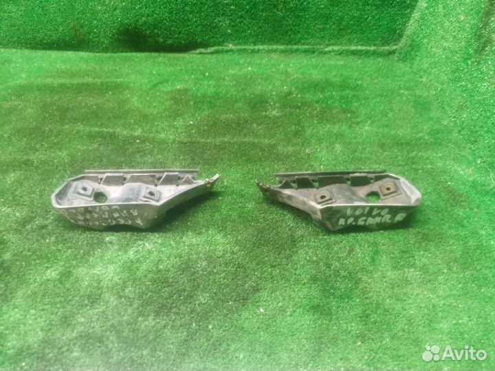 Крепление бампера переднее Volvo S40 II 1.6 2006