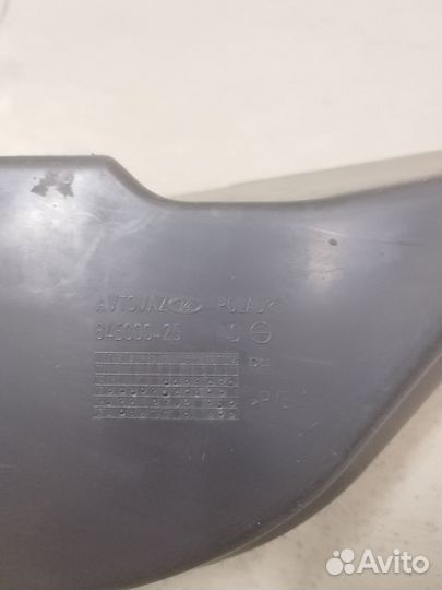 Дефлектор радиатора Ларгус