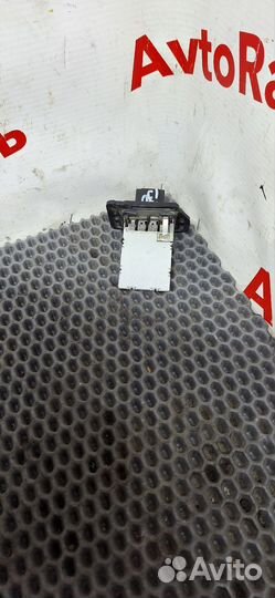 Резистор отопителя hyundai i30