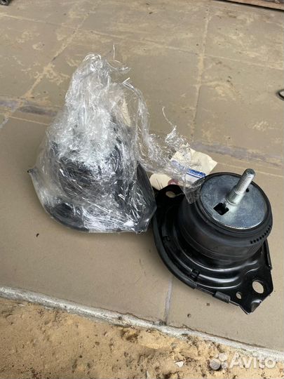 Подушки двигателя Jeep