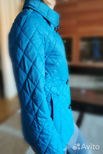 Куртка ветровка