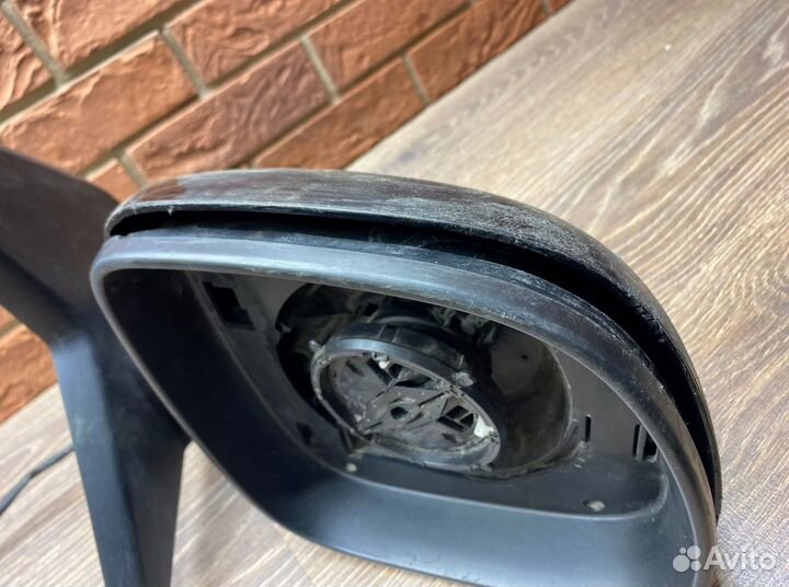 Зеркало правое Volkswagen Transporter T6 2016+