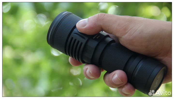 Яркий фонарик HaikeLite SC02 на cree MTG2 (США)