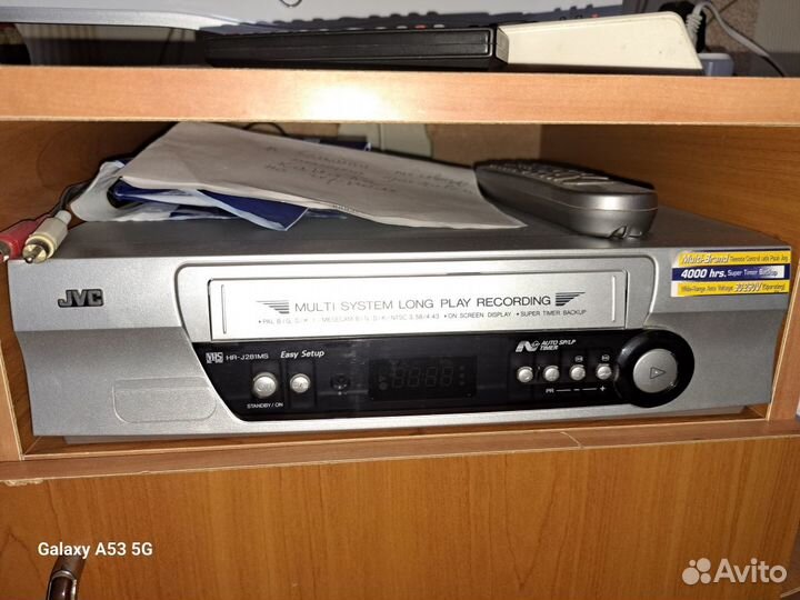 Видеомагнитофон jvc