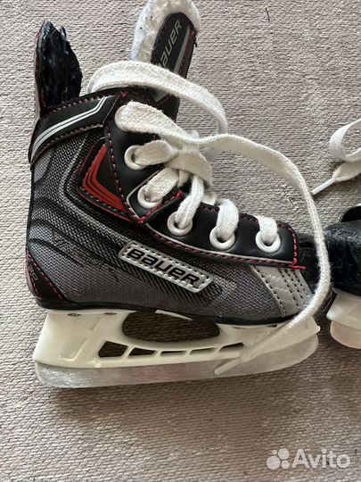 Хоккейные коньки Bauer vapor y7R