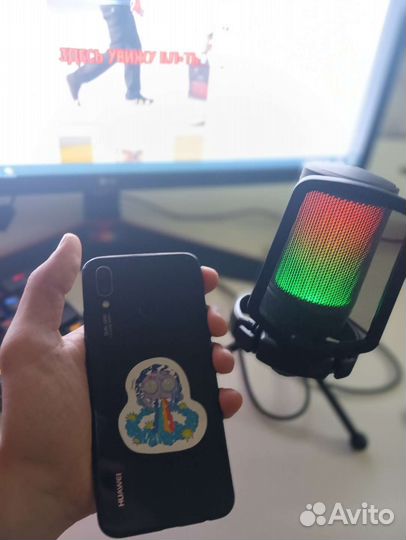 Телефон huawei p20 lite