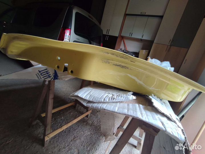 Дверь задняя правая хюндай Гетц 77004-1С020