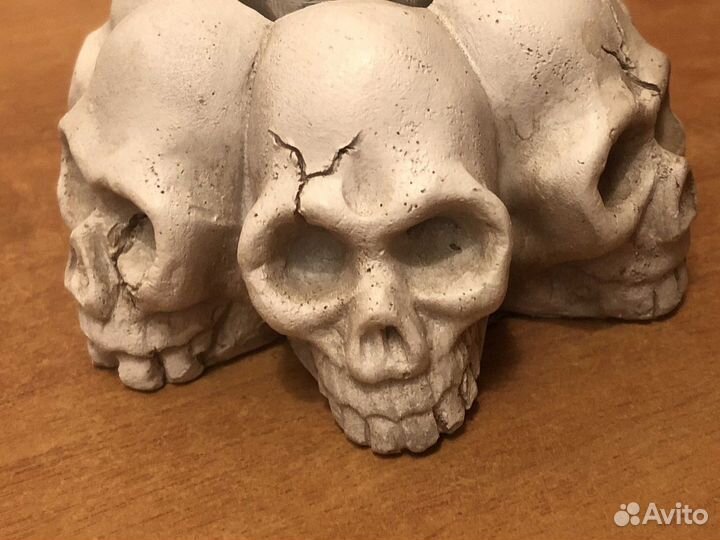 Подсвечники, стилизованные под готику. D.10-12 см