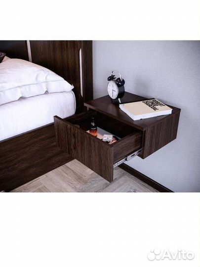 Тумба настенная прикроватная