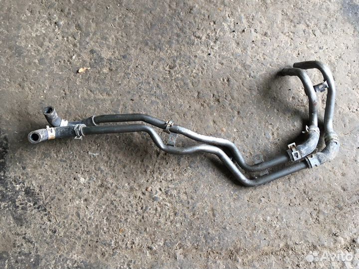 Mitsubishi pajero sport трубка гура