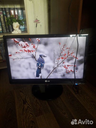 Монитор LG Flatron IPS226V, 1920x1080, 21.5