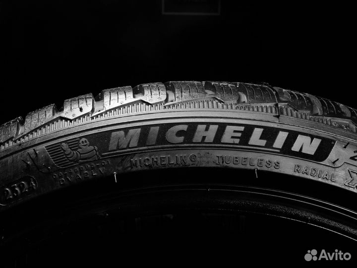 Michelin Pilot Alpin 5 275/35 R19 и 285/30 R20 97V